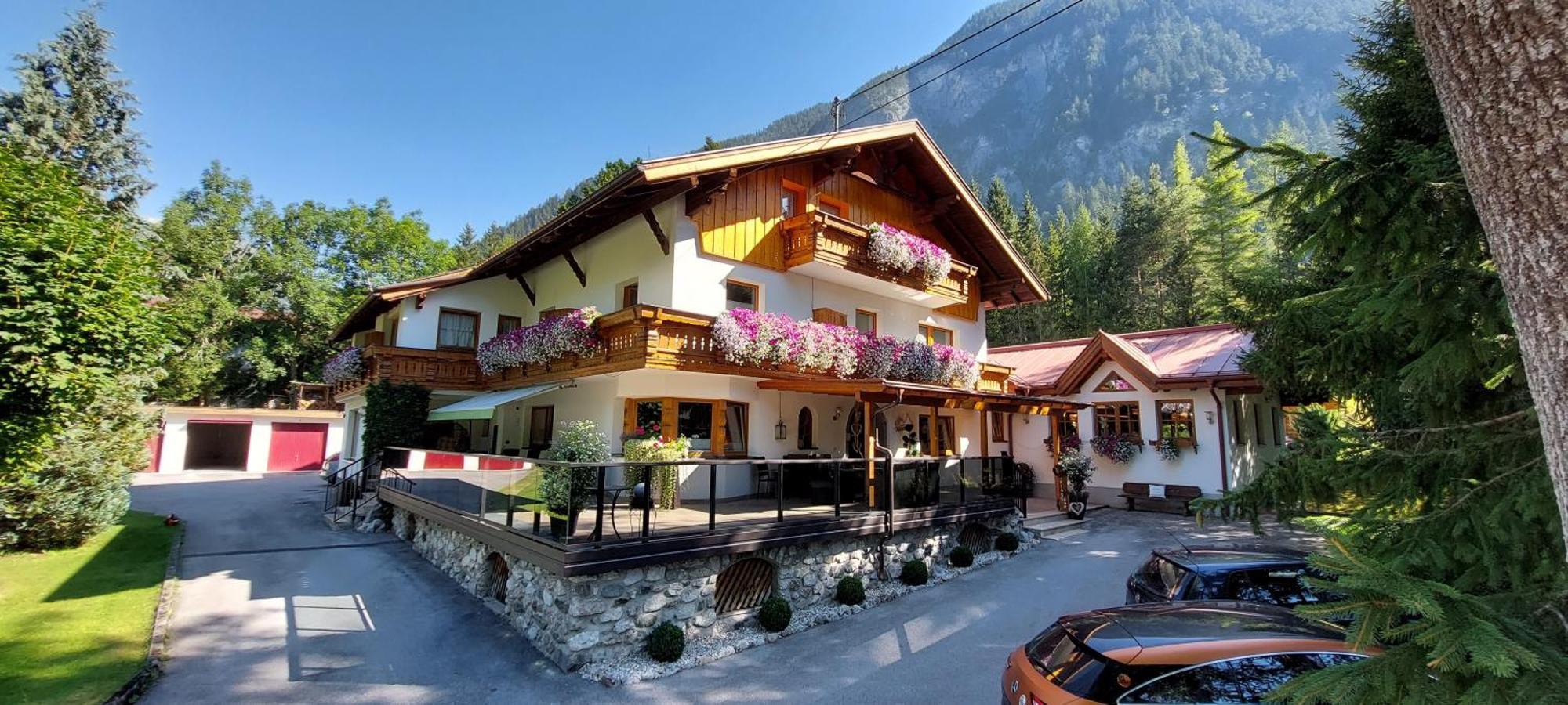 Gaestehaus Almrausch, Ferienanlage Mit Pool Нассерайт Экстерьер фото